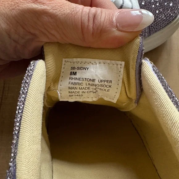 Betsey Johnson Sidny Lace-Up Rhinestone Platform Sneakers size 8M Purple - Picture 7 of 7